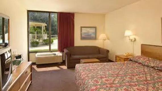 DAYS INN MYRTLE BEACH | Güney Karolayna - Myrtle Plajı (ve civarı) - Myrtle Beach