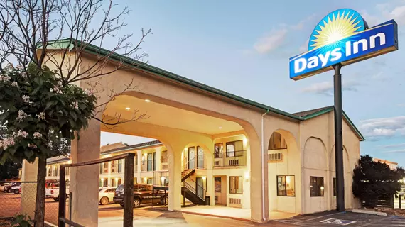 Days Inn Espanola | New Mexico - Santa Fe (ve civarı) - Espanola