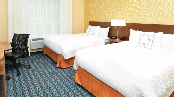 Fairfield Inn and Suites Eau Claire Chippewa Falls | Wisconsin - Eau Claire (ve civarı) - Eau Claire