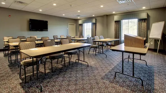 Hampton Inn & Suites Grafton | Wisconsin - Milwaukee (ve civarı) - Grafton