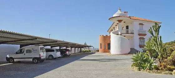 Hotel Diufain | Andalucia - Cadiz (vilayet) - La Janda - Conil de la Frontera