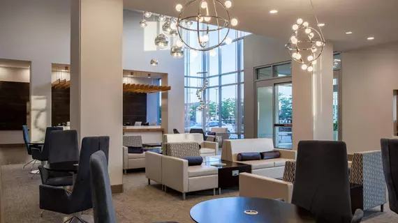 HOLIDAY INN CLEVELAND CLINIC | Ohio - Cleveland (ve civarı) - Cleveland