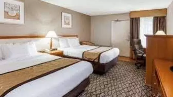 Baymont Inn and Suites Auburn Hills | Michigan - Detroit (ve civarı) - Auburn Hills