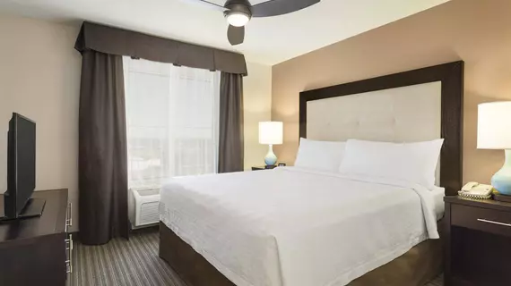 Homewood Suites by Hilton Fargo | Kuzey Dakota - Fargo (ve civarı) - Fargo