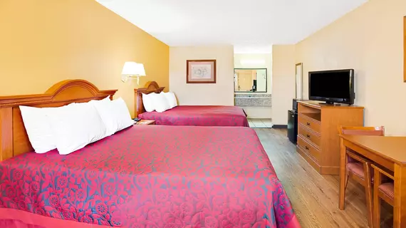 Days Inn Boerne | Teksas - San Antonio (ve civarı) - Boerne