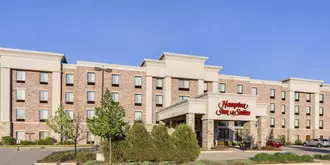 Hampton Inn & Suites West Bend