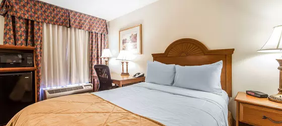 Clarion Inn Cleveland | Tennessee - Chattanooga (ve civarı) - Cleveland