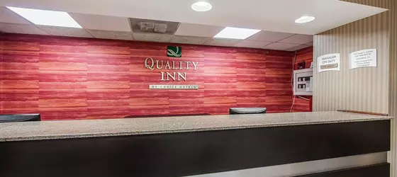 Quality Inn Lebanon | Tennessee - Nashville-Davidson - Nashville (ve civarı) - Lebanon