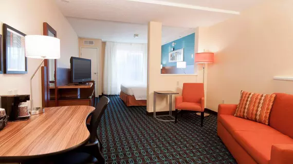 Fairfield Inn and Suites by Marriott Houston The Woodlands | Teksas - Conroe (ve civarı) - The Woodlands