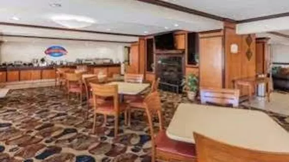 Baymont Inn and Suites Auburn Hills | Michigan - Detroit (ve civarı) - Auburn Hills