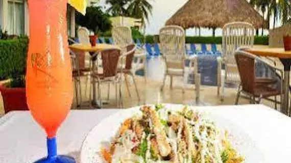 Ixchel Beach | Quintana Roo - Benito Juárez - Cancun (ve civarı) - Isla Mujeres