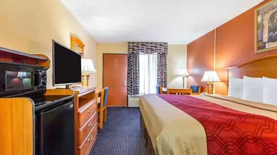 Econo Lodge Inn & Suites | Alabama - Evergreen (ve civarı) - Evergreen