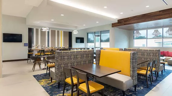 SPRINGHILL SUITES FORT WORTH FOSSIL CREEK | Teksas - Fort Worth (ve civarı) - Fort Worth - Saginaw - Fossil Creek