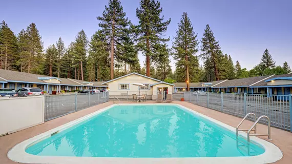 Days Inn South Lake Tahoe | Kaliforniya - Lake Tahoe (ve civarı) - South Lake Tahoe