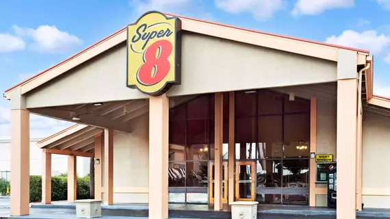 Super 8 Kissimmee Maingate | Florida - Orlando (ve civarı) - Lake Buena Vista - Disney's Maingate East