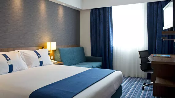 Holiday Inn Express Toulon - Sainte-Musse | Provence - Alpes - Cote d'Azur - Var - Toulon - Hyeres (ve civarı) - Toulon