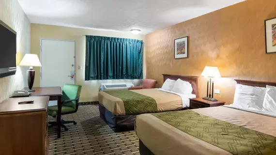 Econo Lodge Town Center | Virginia - Norfolk - Virginia Beach (ve civarı) - Virginia Beach