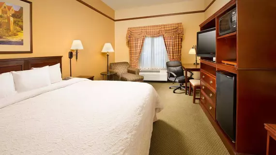 Hampton Inn & Suites Stillwater | Oklahoma - Stillwater