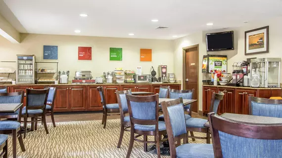 Comfort Inn Poplar Bluff | Missouri - Poplar Bluff