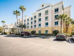 Comfort Inn And Suites | Florida - Palm Beach - Batı Palm Beach (ve civarı) - Jupiter