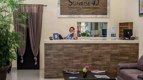 Sunrise 42 Suites Hotel | Quintana Roo - Solidaridad - Playa del Carmen