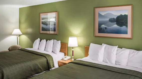 Quality Inn Hudson | Wisconsin - Hudson (ve civarı) - Hudson