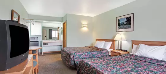 TRAVELODGE SEATTLE NORTH OF DOWNTOWN | Washington - Seattle (ve dolayları) - Seattle