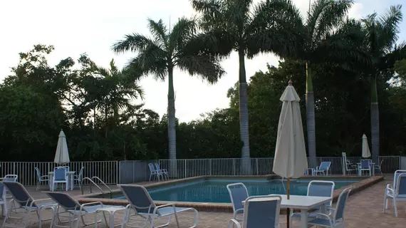 Days Inn Fort Lauderdale Airport North | Florida - Fort Lauderdale (ve civarı) - Fort Lauderale