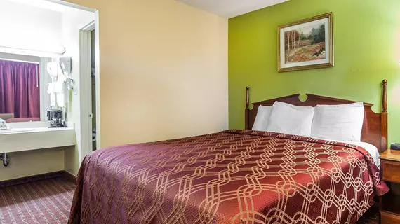 Econo Lodge Cleveland | Tennessee - Chattanooga (ve civarı) - Cleveland