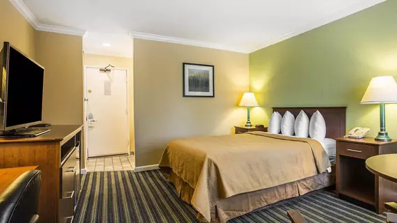 Quality Inn Santa Barbara | Kaliforniya - Santa Barbara (ve civarı) - Santa Barbara