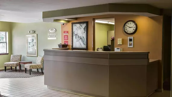 Econo Lodge Inn and Suites Greenville | Güney Karolayna - Greenville - Spartanburg (ve civarı) - Greenville