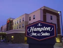 Hampton Inn & Suites Bismarck Northwest