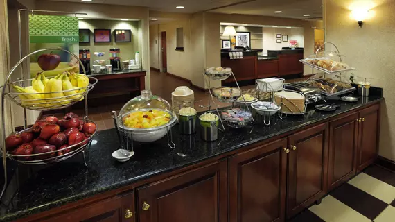 Hampton Inn Gallatin | Tennessee - Nashville-Davidson - Nashville (ve civarı) - Gallatin