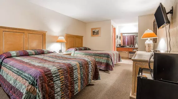 Econo Lodge Inn & Suites Kalispell | Montana - Whitefish (ve civarı) - Kalispell