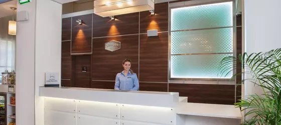 Hampton by Hilton Samara | Samara Federal Bölgesi - Samara