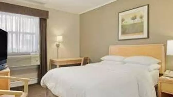 Hotel Versey Days Inn by Wyndham Chicago | İllinois - Chicago (ve civarı) - Lakeview