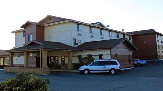 Guesthouse Inn, Suites & Conference Center | Montana - Missoula (ve civarı) - Missoula