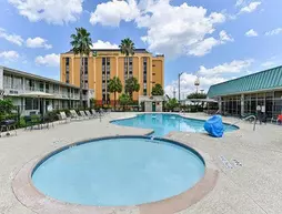 Quality Inn Houston | Teksas - Houston (ve civarı) - Houston - North Shore