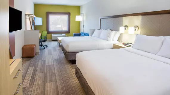 Holiday Inn Express & Suites Pahrump | Nevada - Pahrump