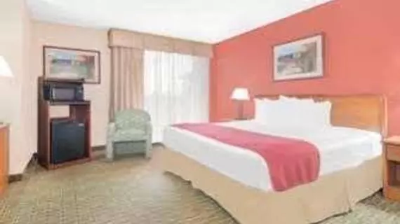 Baymont Inn and Suites Springfield | Missouri - Springfield (ve civarı) - Springfield