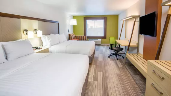 Holiday Inn Express & Suites Pahrump | Nevada - Pahrump