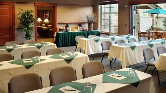 Larkspur Landing Hillsboro-An All-Suite Hotel | Oregon - Portland (ve civarı) - Hillsboro