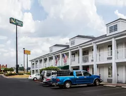 Quality Inn Bessemer | Alabama - Birmingham (ve civarı) - Bessemer