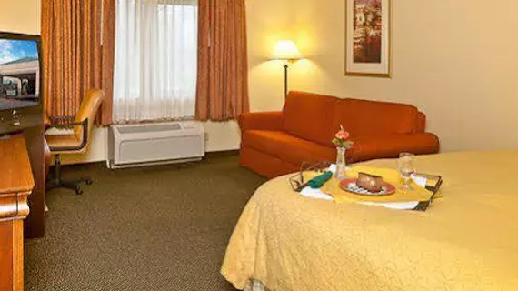 Country Inn & Suites Bothell | Washington - Seattle (ve dolayları) - Bothell