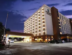 Embassy Suites Dallas - Market Center