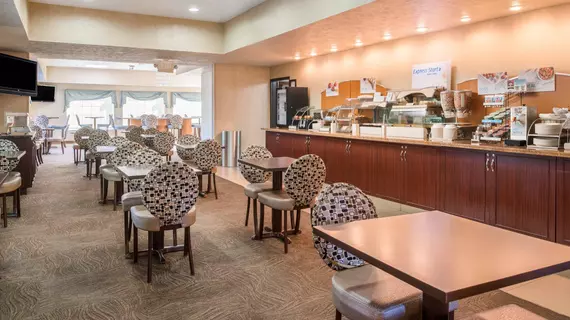 Holiday Inn Express Wenatchee | Washington - Wenatchee - Lake Chelan (ve civarı) - Wenatchee