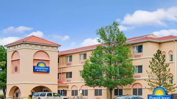 Days Inn and Suites Airport Albuquerque | New Mexico - Albuquerque (ve civarı) - Albuquerque