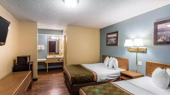 Econo Lodge | Oklahoma - Pryor (ve civarı) - Pryor