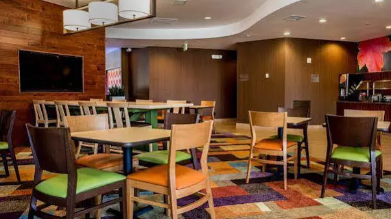 Fairfield Inn & Suites Orlando Ocoee | Florida - Orlando (ve civarı) - Ocoee