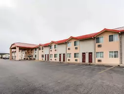 Econo Lodge | Wyoming - Laramie